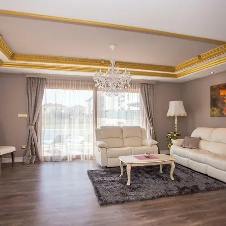 Mihaela Deluxe * Poreč